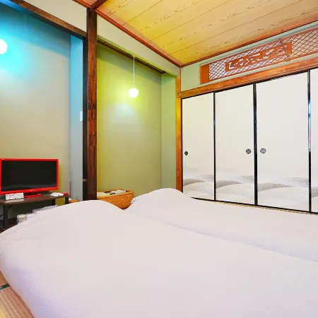 Loisir Iwatsuki Room 201
