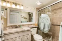 OCEANFRONT condo directly overlooking the clear blue water of the Gulf of Mexico