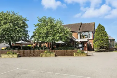 The Sparrow Hotel Hotels near Coombe Abbey Country Park