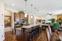 Elegant and spacious home perfectly located to National Parks and more