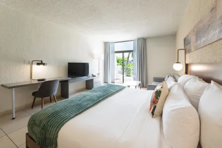 Wyndham Palmas Beach and Golf Boutique Resort Отели в г. Ябукоа