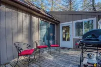 Close to downtown North Conway and Story Land, Game Room 콘웨이 호텔