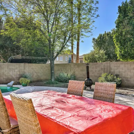 4 Mi to Peoria Sports Complex: Family Home w/ Pool
