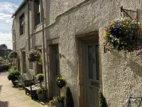 The Old Middle School 1700 Cottage Addingham Hotels in Ilkley