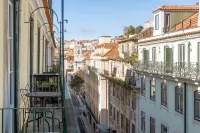 GuestReady - Aventura nocturna em Lisboa