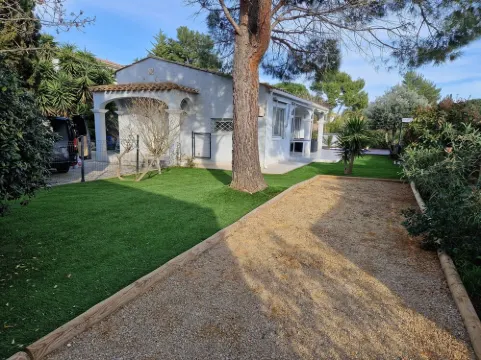 La Belle de Sigean Hotels in Sigean