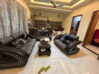 Luxurious, Cozy 2-bedroom apartment in peaceful Dehradun with WiFi, AC