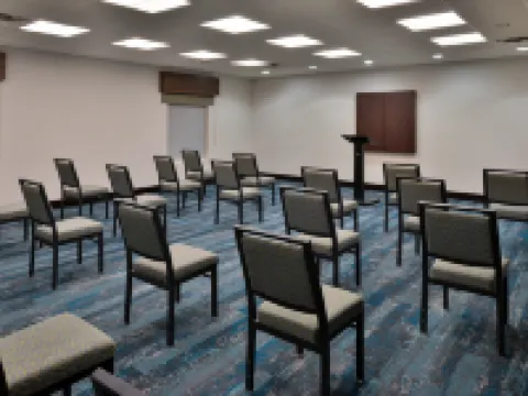 Hampton Inn & Suites Las Vegas Airport Hotels in Paradise