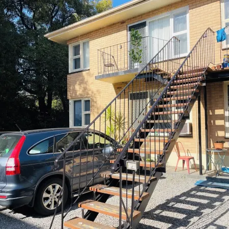 Entire One Bed Room Unit in Norwood, Adelaide. 8 Min drive to the City Centre