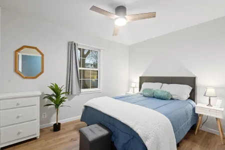 Mountain View River Retreat