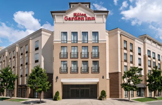 夏洛特埃爾斯利希爾頓花園酒店