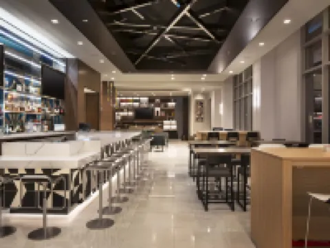 ทรูบายฮิลตัน ศูนย์การประชุมดาวน์ทาวน์เดนเวอร์ โรงแรมในเดนเวอร์