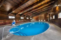 Quality Inn Klamath Falls - Crater Lake Gateway - Pools
