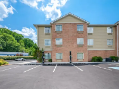 Quality Inn & Suites Hotels in Wise County