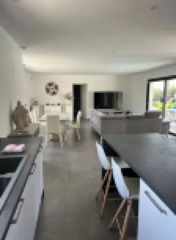 5-star villa with pool at Maison de France 塞里尼昂住宿飯店