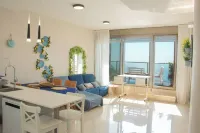 Beachfront Bliss. 3 bedroom. Privacy