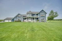 Blue Birds Perch Stunning Home on Private Hilltop - Alojamientos