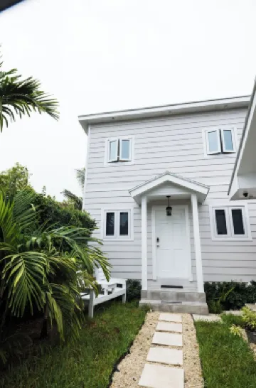 Oasis on Poitier in Nassau Bahamas - your private retreat.