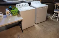 Roberts ave. Immaculate Rental For Nurses Apt C