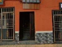 Cozy 2-Bedroom Luxury Apartment With AC, WiFi, Solar, BoreHole Water, CCTV Nnewi Hotels in Nnewi