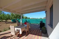 TRE NOCI HOUSE: near the sea