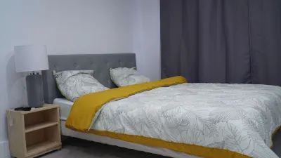 Studio Agréable Các khách sạn gần GOPARK INTERIEUR - Paintball, Laser Game et trampolines parc