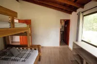 Spacious 5-bedroom villa in Guarne-15 min from airport Jose Maria Cordova Hotels in Guarne