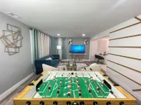 Full entire cozy home +  Free Wi-Fi + Free parking + Central area