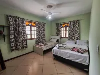 Farm for 13 people, with swimming pool, gourmet area Hotels in Cachoeiras de Macacu