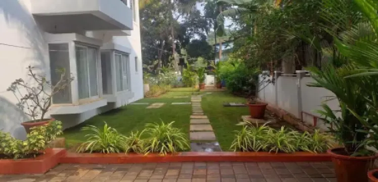 Shalom 1:Luxe1bhkApt/common pool /6minstoUddoBeach