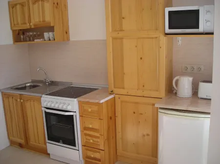 Iglika 2 Studio Cabin - 100 metres from slopes