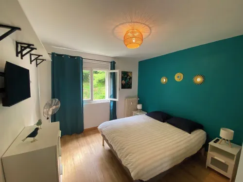 2 bedroom apartment Vals les bains with balcony 5 minutes from the thermal baths Hotel a Vals-les-Bains