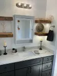 Tuscan Villa Riverfront 1-bedroom, 1 Bath, Oakdale with WiFi and AC