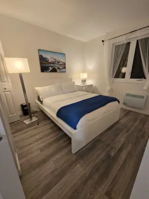 Villa Des Petits Bonheurs Hotels in Papineau Regional County Municipality