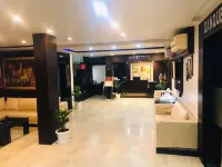 Hotel Park Plaza Hotels in Varanasi