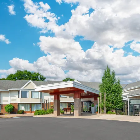 Quality Inn & Suites