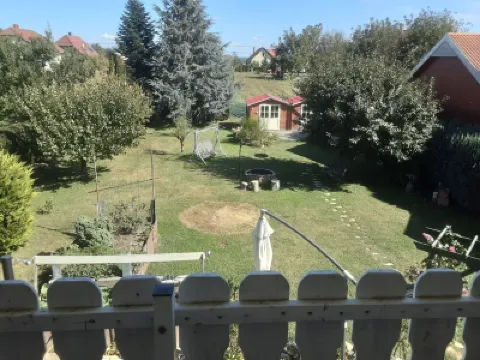 Gemütliche, neu Ausgebaute Fewo, nur 2 km vom Heil-und Erlebnisbad Entfernt Hotels in 