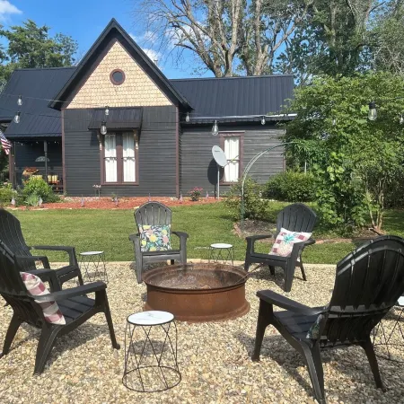 Sleeps 12 • Sauna • Firepit • Minutes to Turkey Run