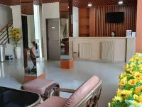 Sunflower Hotel syariah near Juanda airport - Wifi