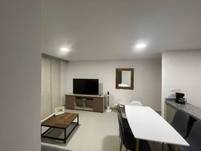 Modern and cozy with 3 bedrooms Hotels in Santa Maria