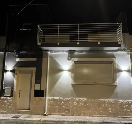 Accogliente Appartamento Recentemente Ristrutturato Ideale Anche PER Famiglie Hotels in Turi