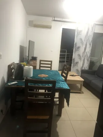 Appart Sympa Отели рядом с достопримечательностью «senteur blanc Woods»