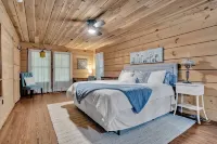 Church Farm cabin is a cozy cabin for an unforgettable stay in central Alabama