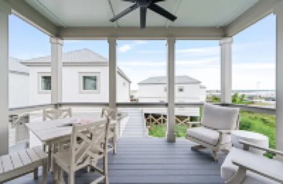 Waterfront Marina and Outdoor Lounge - Breathtaking Coastal Haven Hotels in Georgetown