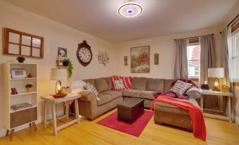 Harmony Home w/ Fire Pit: 5 Mi to Niagara Cave!