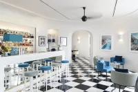 Hotel Miramalfi - 5-Star