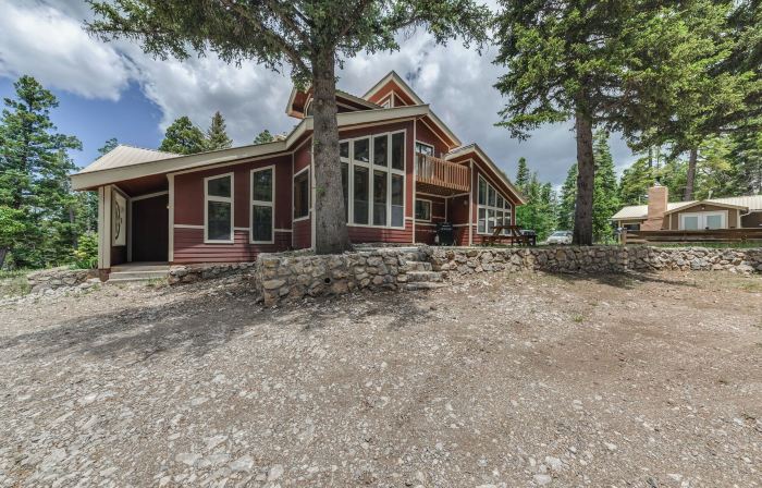 Cloudcroft Mtn Home w/ Patio, Walk to Golf Course!