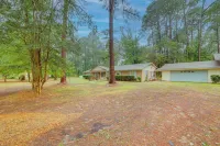 Family Getaway on 4 Acres in Mineola! - 3-Star