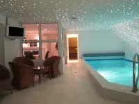 "Axeline" - 300m from the Sea - Pools