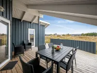 "Estella" - 500m to the Fjord